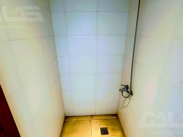 place photo 44