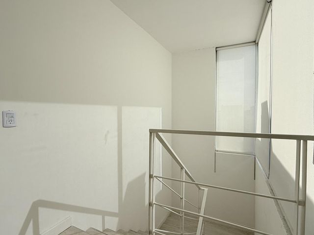 place photo 48