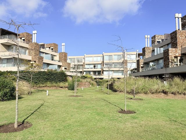 place photo 61