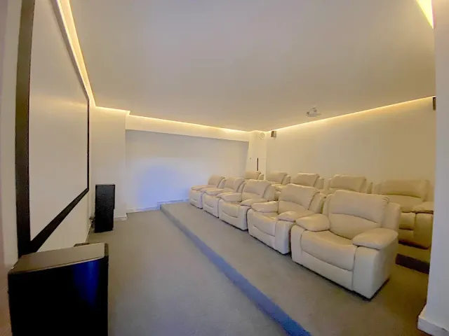 place photo 34