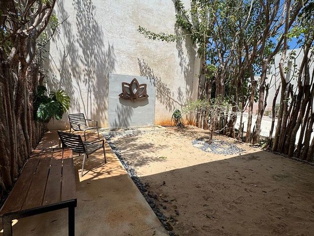 place photo 36