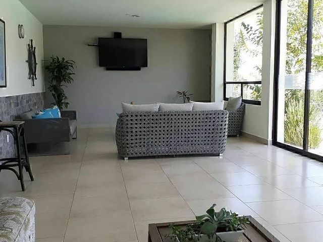 place photo 43