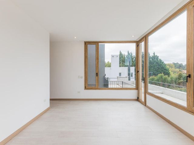 place photo 65