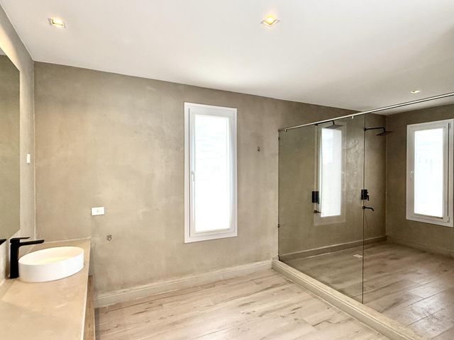 place photo 65