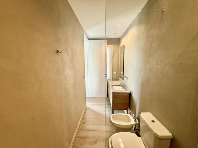 place photo 79