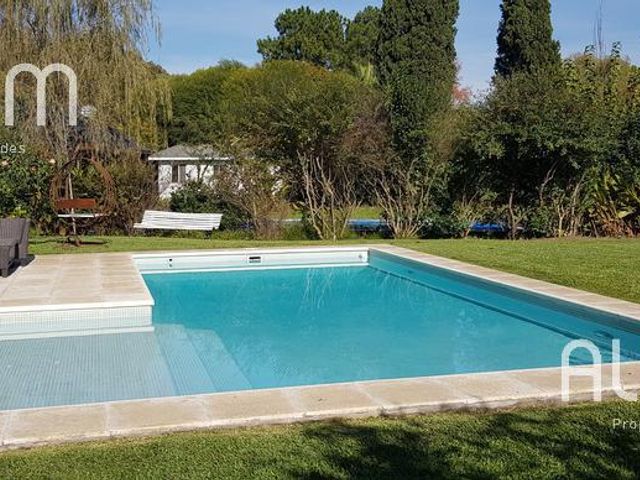 place photo 39