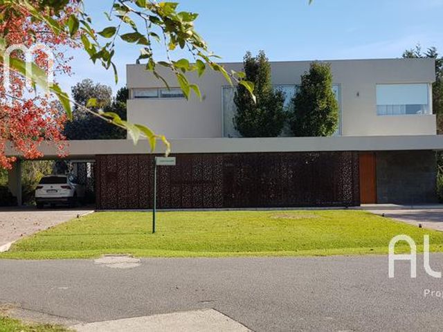 place photo 40