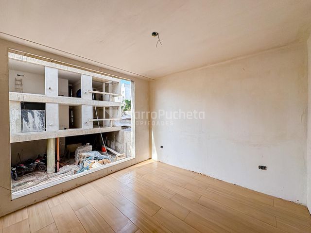 place photo 82