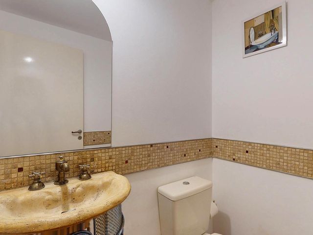 place photo 53