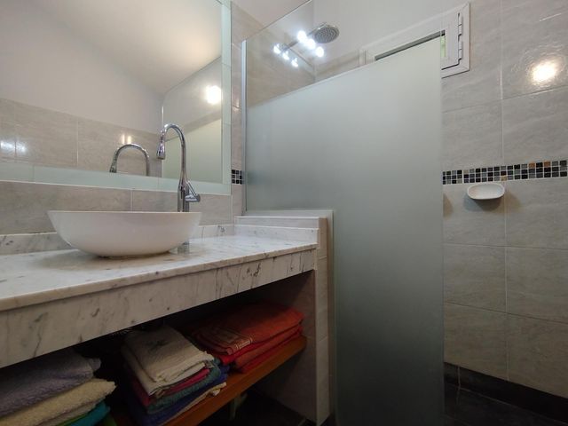 place photo 56
