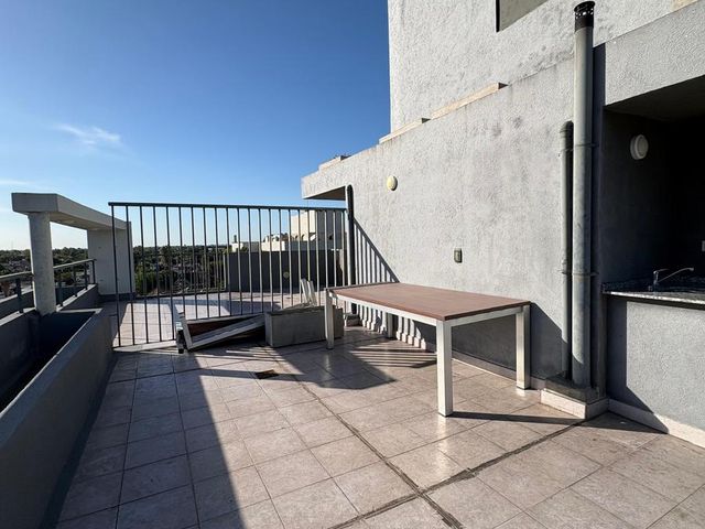place photo 48