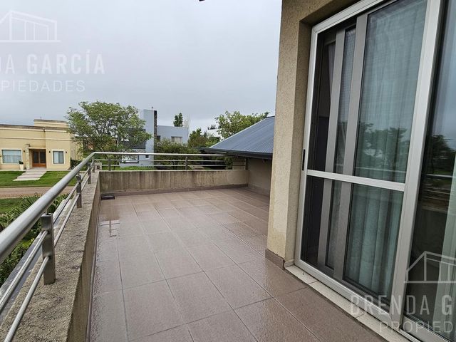 place photo 43