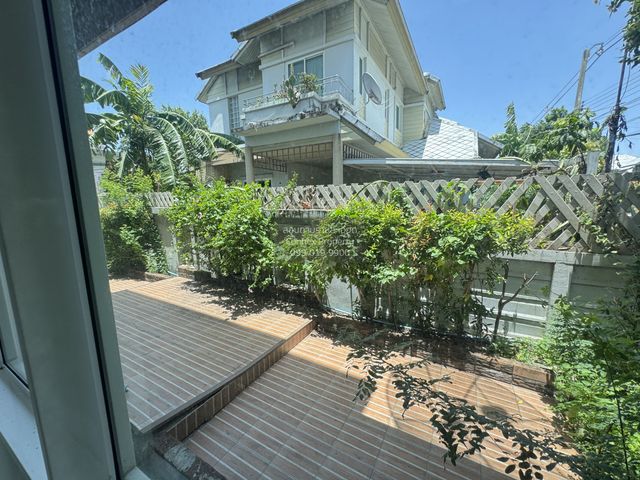 place photo 25