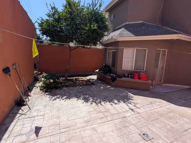 place photo 52