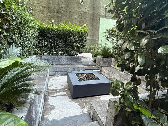 place photo 48