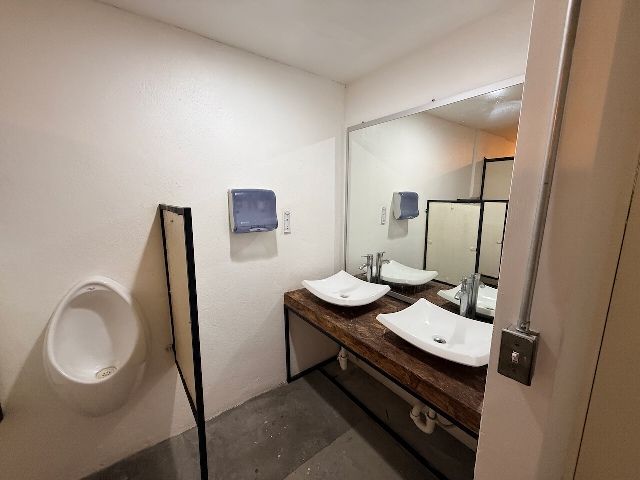 place photo 23