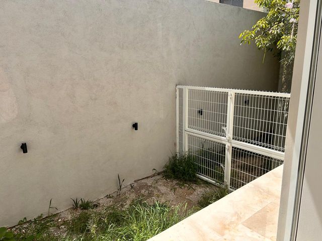 place photo 38