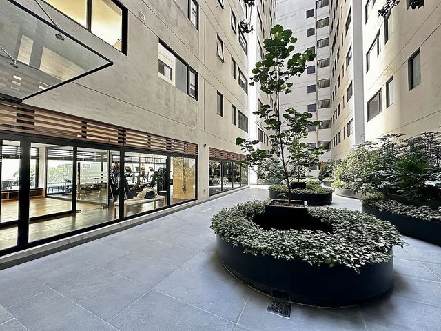 place photo 34