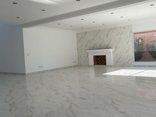 place photo 48