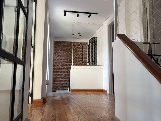place photo 53