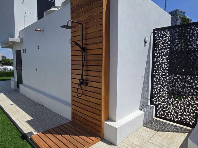 place photo 54