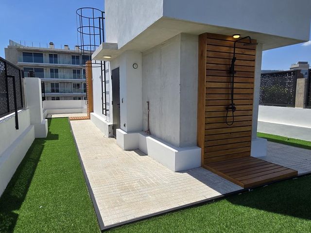 place photo 52