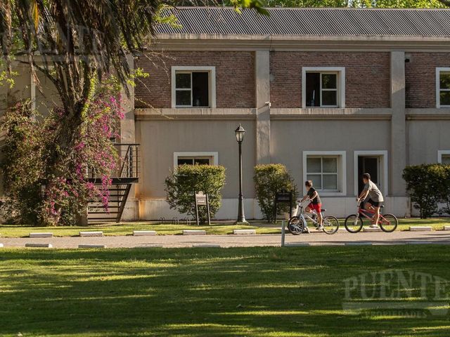 place photo 49