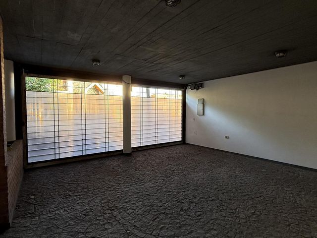 place photo 48