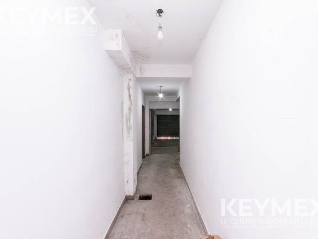 place photo 75