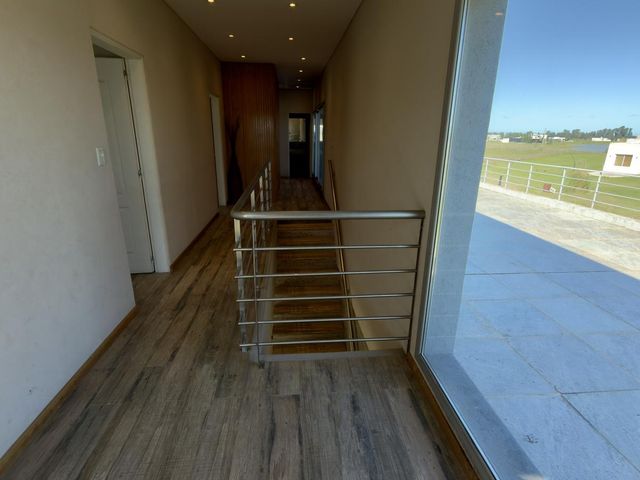 place photo 49