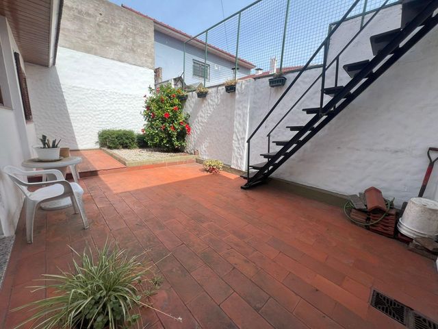 place photo 51