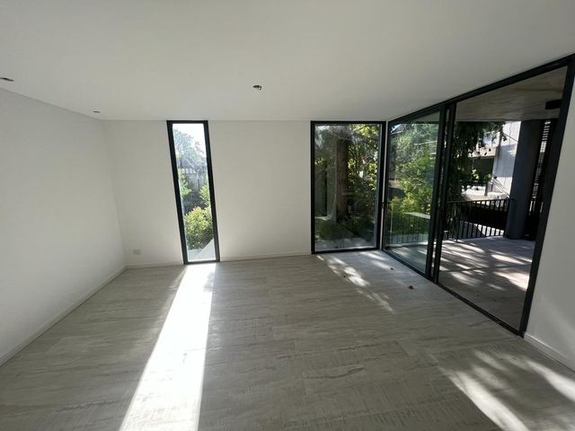 place photo 48