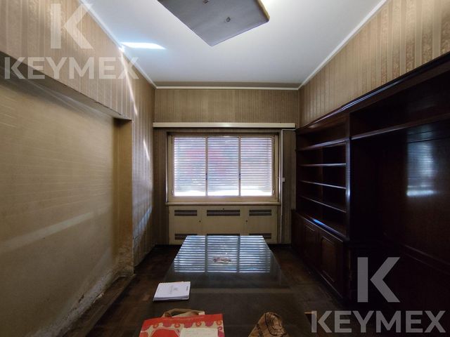 place photo 90