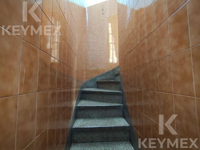 place photo 44