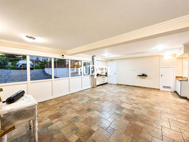 place photo 52