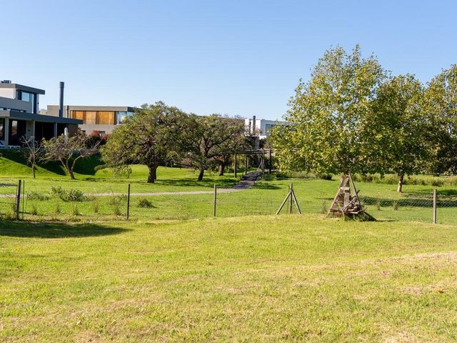 place photo 77
