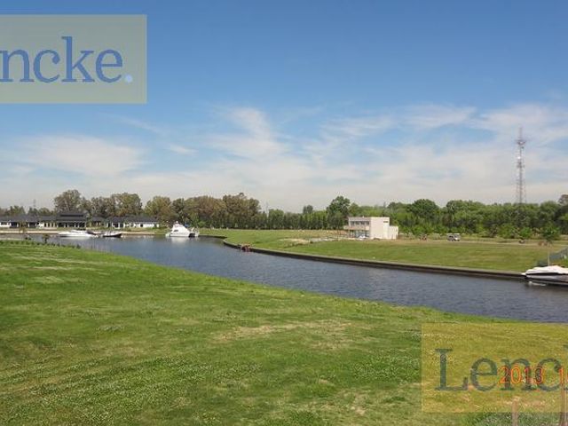 place photo 126