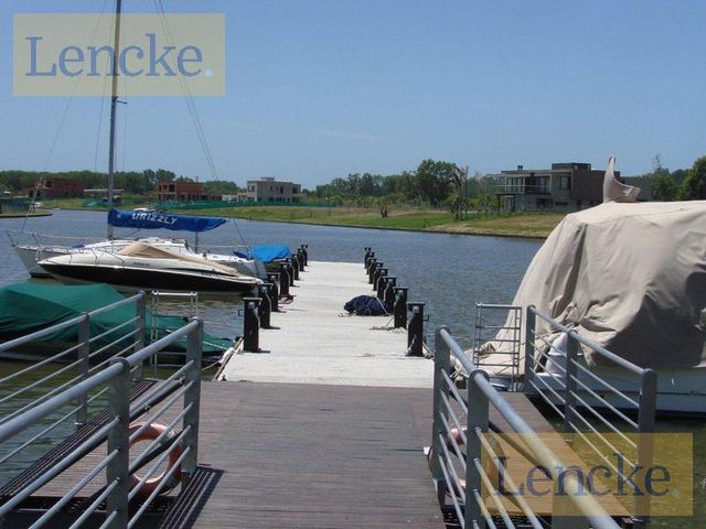 place photo 116