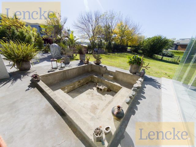place photo 66