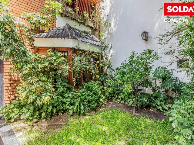 place photo 76
