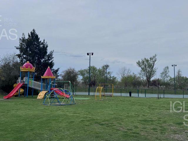 place photo 62