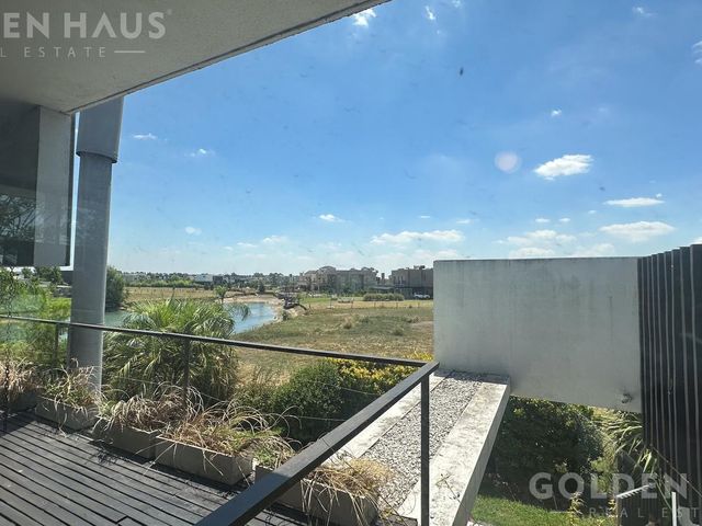 place photo 51