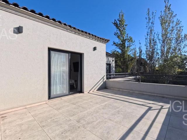 place photo 47