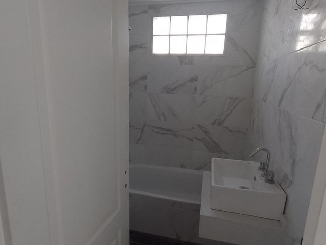place photo 64