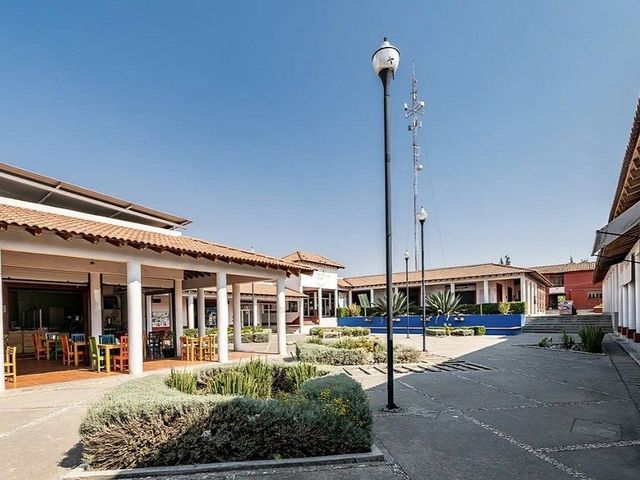 place photo 19