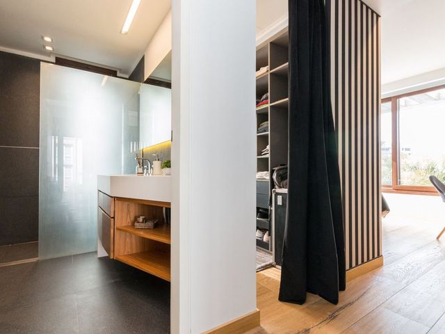 place photo 77