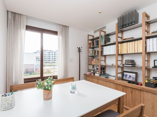 place photo 98