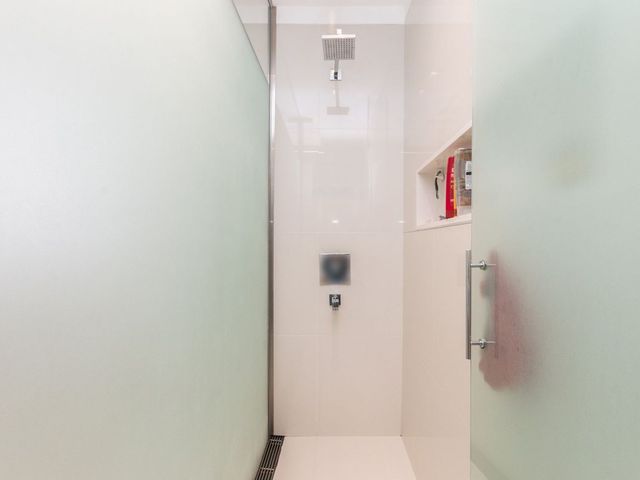 place photo 90