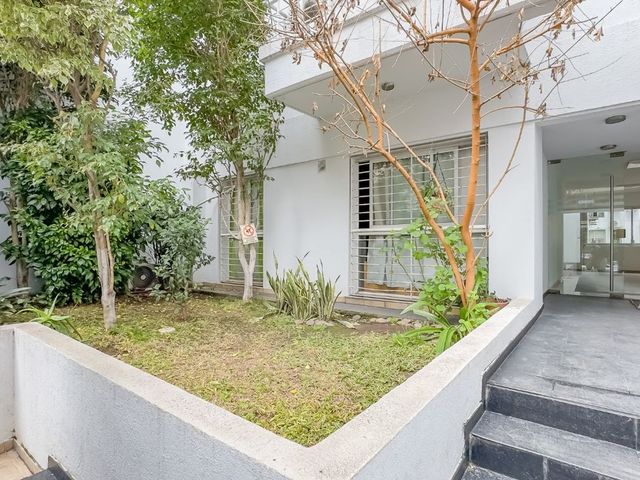 place photo 33