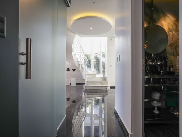 place photo 49